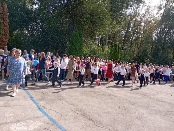 1 сентября в школе-интернате №115