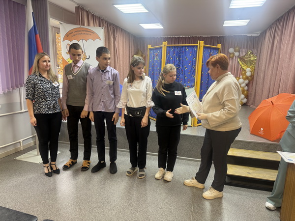 «Мир через диалог»